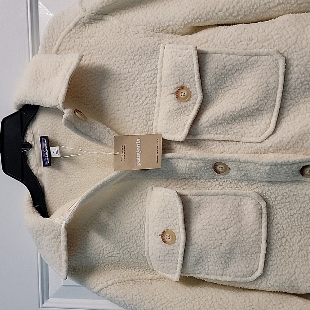 NWT Women's Patagonia Fleece Shacket - Picture 7 of 9
